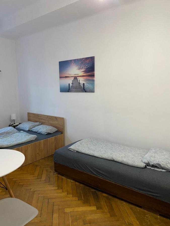 Classy Rooms In Old Town Kraków Exteriör bild